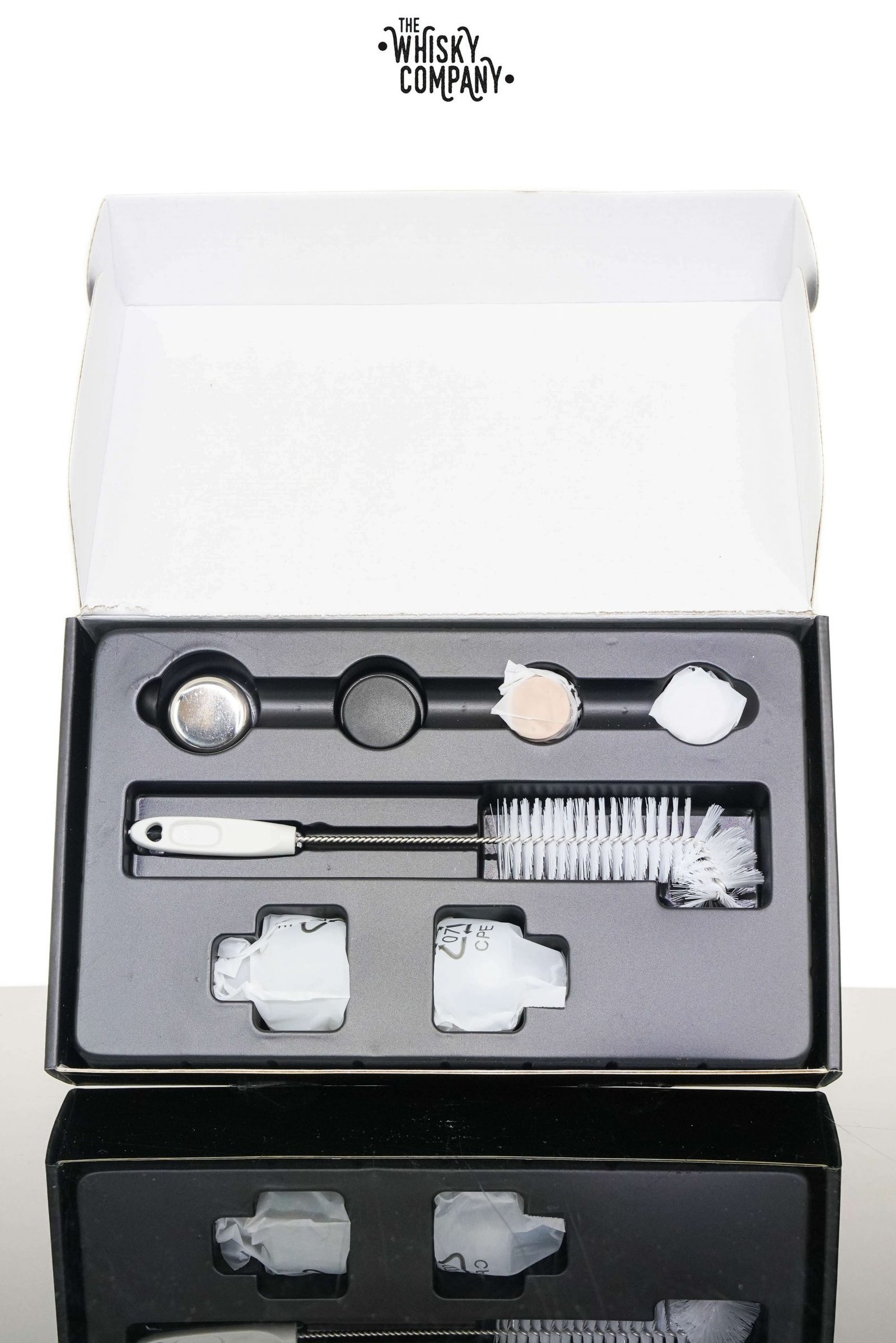 the_whisky_company_ragproper_flask_accessory_set_100ml-scaled-1.jpg