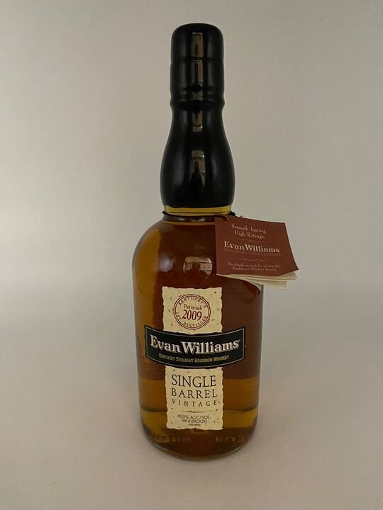 2009 Evan Williams Single Barrel Vintage Bourbon Whiskey 750ml 2009 Evan Williams Single Barrel Vintage Bourbon Whiskey 750ml