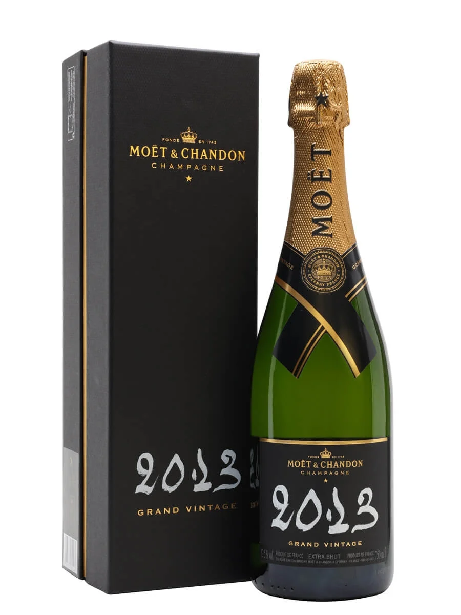 Moet-Chandon-2013-Vintage-Champagne.webp